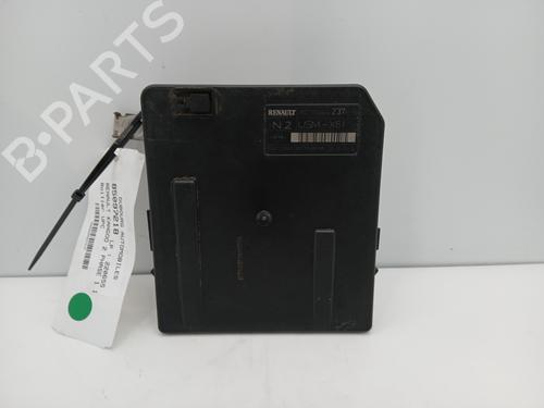 Used Fuse box Fuse box RENAULT KANGOO Express (FW0/1_) 1.5 dCi 70 (FW0A, KW0V) (68 hp) 22833545 22833545