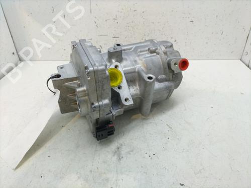 Used AC compressor AC compressor RENAULT MEGANE IV Grandtour (K9A/M/N_) E-TECH 160 (K9NH) (158 hp) 28679491 28679491