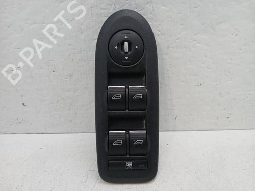 Used Left front window switch Left front window switch FORD C-MAX (DM2) 1.8 TDCi (115 hp) 32747132 32747132