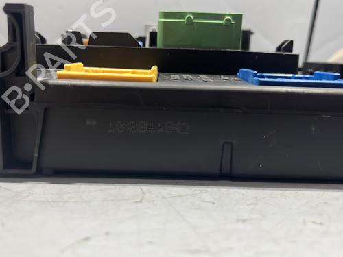 Fuse box PEUGEOT 308 II (LB_, LP_, LW_, LH_, L3_) 2.0 BlueHDi 150 | BP28181043E1 