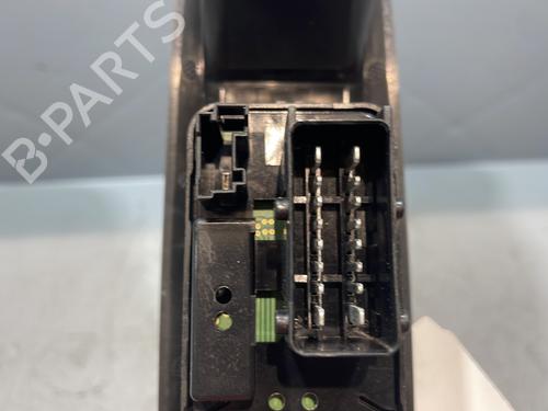 Left front window switch CITROËN DS3 (SA_) 1.4 HDi 70 (SA8HP4) | BP29639961I27 