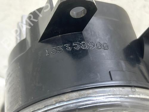 Used Right front fog light Right front fog light 39528482 39528482