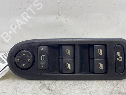 Used Left front window switch PEUGEOT 308 I (4A_, 4C_) 1.6 HDi (92 hp) 29894166