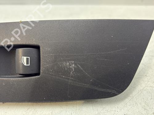 Venstre bagtil elrude kontakt Venstre bagtil elrude kontakt BMW X1 (E84) sDrive 18 d (143 hp) 33613424 33613424