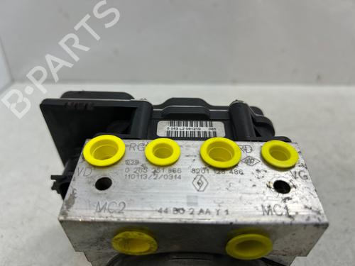 Used ABS pump ABS pump RENAULT TWINGO II (CN0_) 1.2 TCe 100 (CN0P) (102 hp) 35885987 35885987