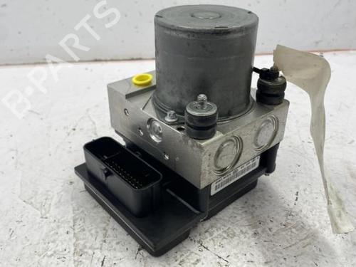 Used ABS pump ABS pump PEUGEOT 5008 (0U_, 0E_) 1.6 BlueHDi 120 (120 hp) 22839687 22839687