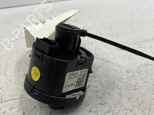 Used Headlight switch Headlight switch VW GOLF VII (5G1, BQ1, BE1, BE2) 1.2 TSI (86 hp) 22828384 22828384