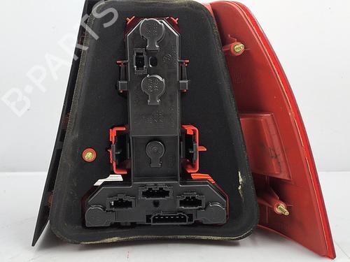 Left taillight VW BORA I (1J2) 1.9 TDI | BP22825596C34 