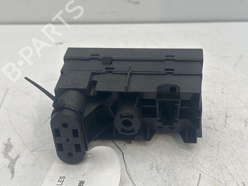 Used Headlight switch Headlight switch OPEL MERIVA A MPV (X03) 1.7 CDTI (E75) (100 hp) 39727361 39727361