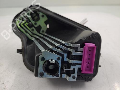 Used Lamp holder RENAULT MEGANE III Grandtour (KZ0/1) 1.9 dCi (KZ0J, KZ0N, KZ1S) (131 hp) 22818283