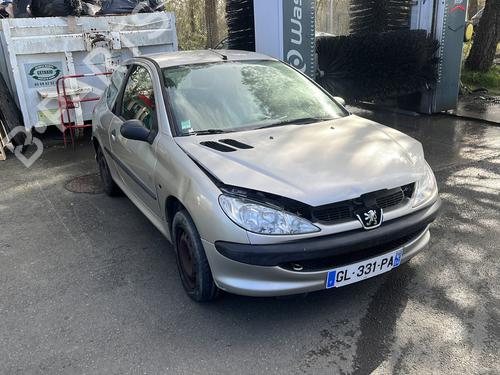 Used Parts PEUGEOT 206 Hatchback (2A/C)    4635725