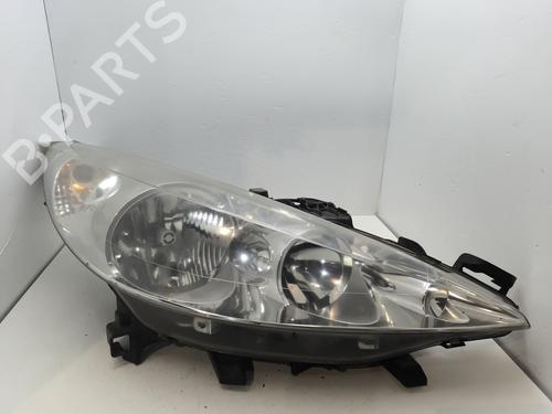 Faro derecho PEUGEOT 207 (WA_, WC_) 1.4 HDi (68 hp) 31149435