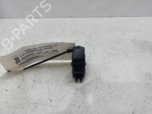 Used Right rear window switch NISSAN QASHQAI I (J10, NJ10) 1.5 dCi (106 hp) 29043994
