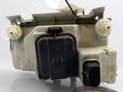 Right headlight VW POLO III (6N1) 60 1.4 | BP22825064C29 