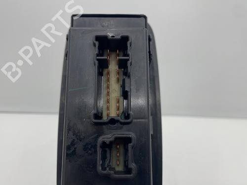 Used Left front window switch Left front window switch RENAULT KADJAR (HA_, HL_) 1.5 dCi 110 (HLA3) (110 hp) 31581964 31581964