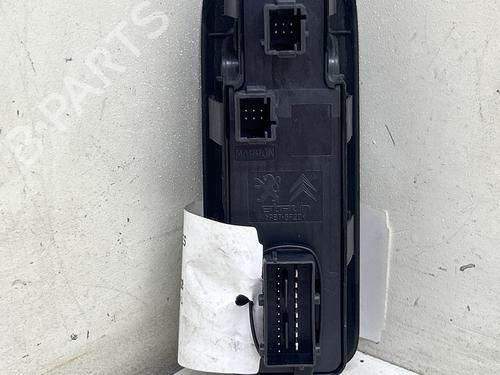 Left front window switch CITROËN C3 II (SC_) 1.2 THP 110 | BP39600393I27 - Image 4