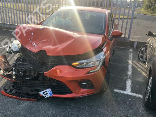 Brugte RENAULT CLIO V (B7_) 1.0 TCe 100 (B7MT) (101 hp) 4290674