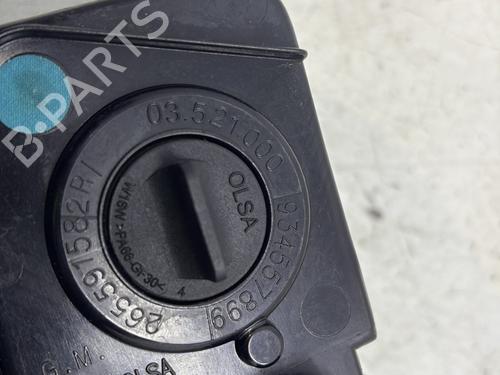 rear-bumper-left-light-renault-trafic-iii-van-fg_-2014-34260345 main image