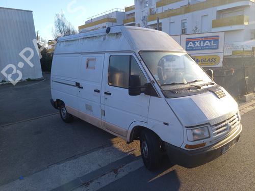 Brugte RENAULT TRAFIC Van (T_, P_, V_) 2.5 D 4475383