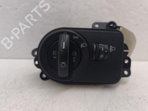 Used Headlight switch FORD FIESTA V (JH_, JD_) 1.3 (69 hp) 31068035
