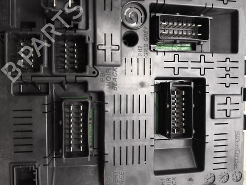 Fuse box PEUGEOT 407 SW (6E_, 6D_) 1.6 HDi 110 | BP30162622E1