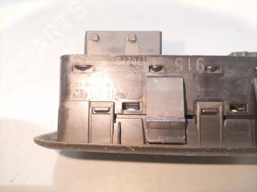 Left front window switch PEUGEOT 308 I (4A_, 4C_) 1.6 HDi | BP29222445I27 