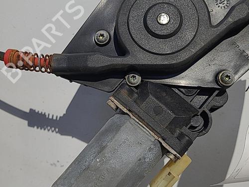 Rudehejsemekanisme Højre foran FORD FIESTA IV (JA_, JB_) 1.25 i 16V (75 hp) 22823161