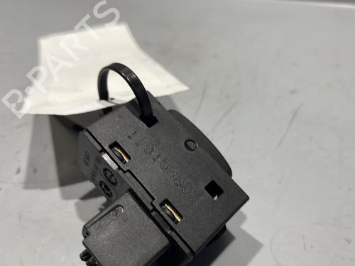 Used Right front window switch Right front window switch PEUGEOT 407 (6D_) 2.2 HDi 170 (6D4HTH) (170 hp) 28178459 28178459