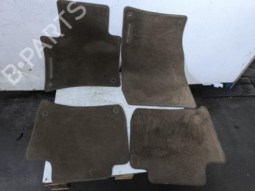 Used Seats set Seats set PORSCHE CAYENNE (92A) 3.0 Diesel (262 hp) 25280305 25280305