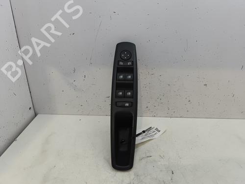 Used Switch RENAULT SCÉNIC III (JZ0/1_) 1.5 dCi (110 hp) 28499423