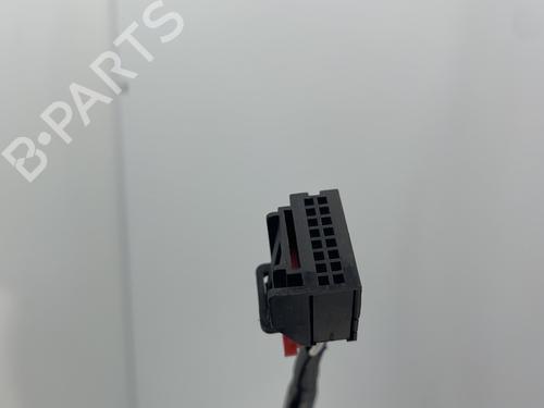 Used Right mirror Right mirror VW TOURAN (1T1, 1T2) 1.9 TDI (105 hp) 33806824 33806824