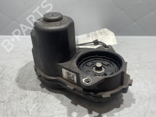 Used Electric handbrake MERCEDES-BENZ B-CLASS Sports Tourer (W246, W242) B 200 CDI (246.201) (136 hp) 28440888