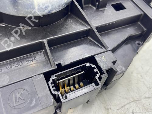 steering-column-stalk-citroen-c4-cactus-2014-31084271 main image