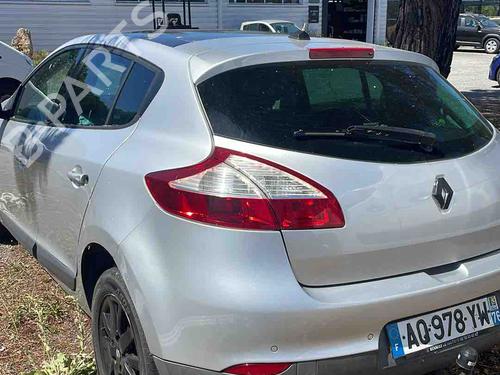 Switch RENAULT MEGANE III Hatchback (BZ0/1_, B3_) 1.5 dCi (BZ09, BZ0D, BZ1W, BZ29, BZ14) | BP38476094I30 - Image 9