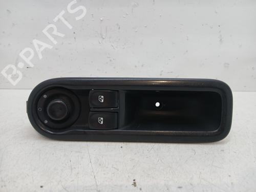 Used Right front window switch RENAULT CLIO III Grandtour (KR0/1_) 1.5 dCi (88 hp) 30916803