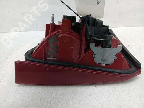 left-tailgate-light-audi-a4-b8-8k2-2007-2008-2009-2010-2011-2012-2013-2014-2015-2016-2017-29980447 main image