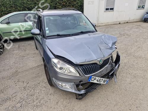 Right front window switch SKODA FABIA II Combi (545) 1.6 TDI | BP29438934I26 - Image 7