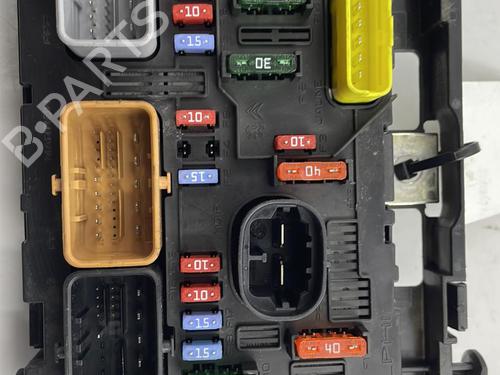 Used Fuse box Fuse box CITROËN C3 Pluriel (HB_) 1.4 HDi (68 hp) 22825966 22825966