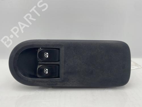 Used Left front window switch RENAULT CLIO III Grandtour (KR0/1_) 1.5 dCi (88 hp) 30744919