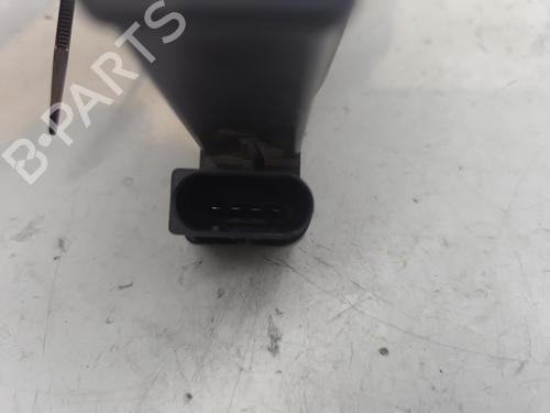 electric-handbrake-citroen-c4-picasso-ii-2013-28414815 main image