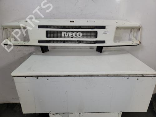 Used Grille IVECO DAILY II Platform/Chassis 35-8 (12931102, 12931104, 12931111, 12931112, 12931117,... (75 hp) 28117865