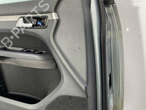Used Left front door VW TOURAN (1T1, 1T2) 1.9 TDI (105 hp) 22831294