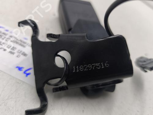 Seat buckle RENAULT MEGANE IV Hatchback (B9A/M/N_) 1.5 dCi 110 (B9A3) | BP31581761I32 