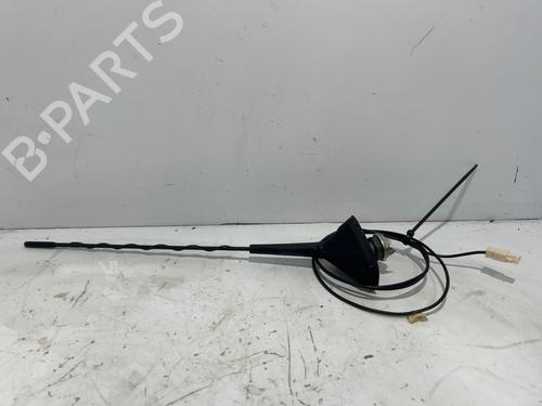 Used Antenna/Base Antenna/Base RENAULT MEGANE IV Hatchback (B9A/M/N_) 1.2 TCe 130 (B9MR) (130 hp) 39894164 39894164