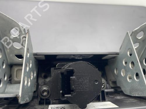 Used Display monitor Display monitor TESLA MODEL Y (5YJY) Long Range All-wheel Drive (514 hp) 30874688 30874688