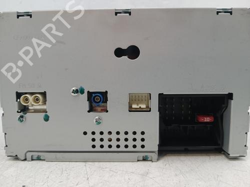 radio-mercedes-benz-c-class-w204-2007-2008-2009-2010-2011-2012-2013-2014-2015-30647667 main image