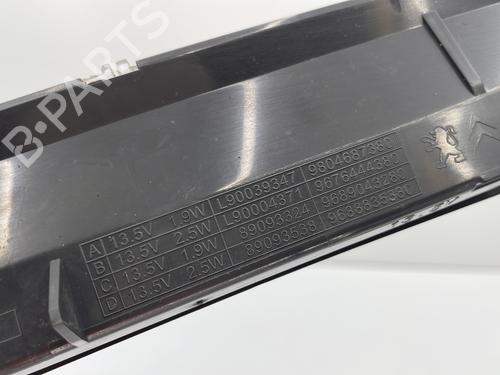 Third brake light PEUGEOT 208 I (CA_, CC_) 1.6 HDi / BlueHDi 75 | BP30745041L11