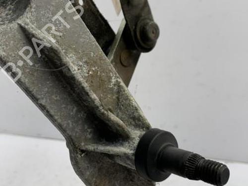 Used Front wiper motor Front wiper motor RENAULT ZOE (BFM_) ZOE (92 hp) 22834273 22834273