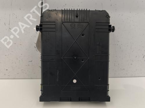 Used Fuse box Fuse box PEUGEOT 2008 I (CU_) 1.2 THP 110 / PureTech 110 (110 hp) 25899429 25899429
