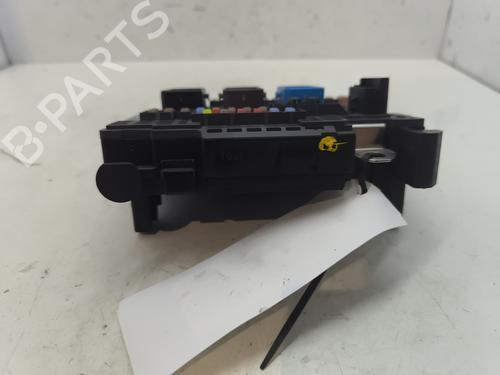 fuse-box-citroen-c4-picasso-ii-2013-28156652 main image